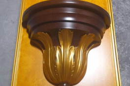 elemento decorativo de madera